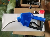 Otomatik plastik gövde üre nozul-gun 15mm/19mm nozullar 20-60L/min AdBlue AUS32 DEF benzin servis ekipmanı için akış hızı