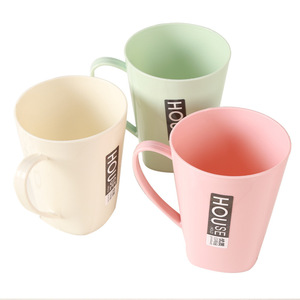 Tasse à café personnalisée avec logo pour couples, gobelet de voyage pour brosse à dents, accessoire de bain et toilette en plastique pour la maison, fournisseur de produits de toilette. - Product Image 4