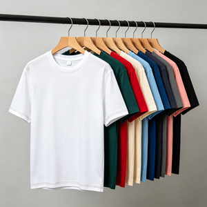 Camiseta Unisex de Cuello Redondo, Corte Regular, 100% Algodón, 240 g/m², Personalizable con MOQ Bajo, Impresión DTG para Uso como Capa Base - Product Image 1
