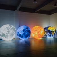 Ballon gonflable géant en PVC de 2m, 3m, 4m, modèle Lune, planète, avec lumière LED