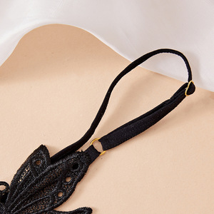 Tanga Sexy Ding Zhi Mei con Encaje Negro y Diseño de Mariposa, Cuentas Brillantes en la Oscuridad, Accesorios Íntimos para Mujer - Product Image 4