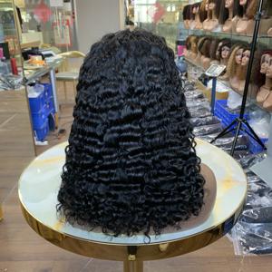 Perruque bouclée birmane de 14 pouces, extensions de cheveux en dentelle frontale 13x4, pour un style unique et expressif - Product Image 4