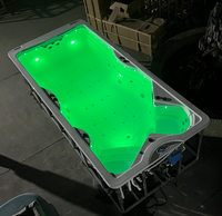 Villa SPA avec grande piscine extérieure en acrylique, baignoire de spa pour hôtel, panneau intelligent, chauffage à température constante