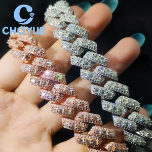 ลดราคาพิเศษ สร้อยข้อมือเงินแท้ 925 แบบ Cuban Link ขนาด 16 มม. ประดับเพชร VVS Moissanite  ผ่านการทดสอบเพชร  เครื่องประดับฮิปฮอป พร้อมใบรับรอง GRA - Product Image 1
