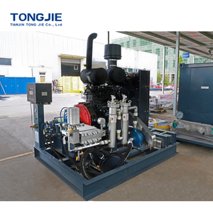 Système de jet d'eau ultra haute pression entraîné par <span class=keywords><strong>moteur</strong></span> <span class=keywords><strong>diesel</strong></span> utilisé pour le décapage de lignes de passage à niveau zébrées - Product Image 6