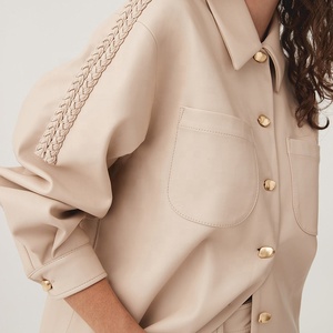 Camicetta Estiva da <span class=keywords><strong>Donna</strong></span> in Cotone e <span class=keywords><strong>Lino</strong></span>, Tinta Unita, con Colletto Rovesciato, Maniche a Sbuffo e Bottoni, Vestibilità Regolare - Product Image 5