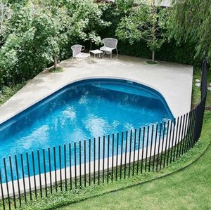 Clôture de <span class=keywords><strong>piscine</strong></span> en métal blanc Pvcminum 3D Vermetal Blade Bunnings, clôture de jardin en acier, design moderne, facile à assembler, extérieur - Product Image 4