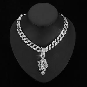Liontin kepala banteng Hip Hop, aksesori jalanan kalung rantai Kuba berlian imitasi berkilau lapis emas Aloi - Product Image 4
