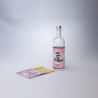 Étiquettes en film thermorétractable en plastique durable imprimées en héliogravure avec logos, formes personnalisées, adaptées à l'emballage des boissons