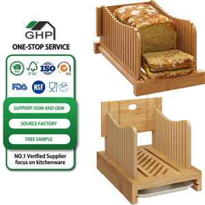 Planche à découper pliable et compacte en bambou réglable pour pain, gâteaux et bagels faits maison - Product Image 1