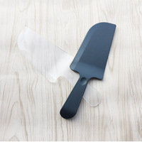 Draagbare plastic spatel voor cake, flexibele rand voor perfecte glazuur- en crèmeverspreiding