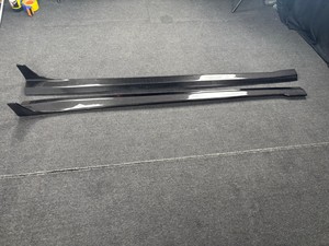 <strong>2011</strong>- Top Material Carbon Fiber Car Parts Side Skirt Suitable for Mercedes Benz CLS Class W218 CLS63 Modified R Style - Product Image 5