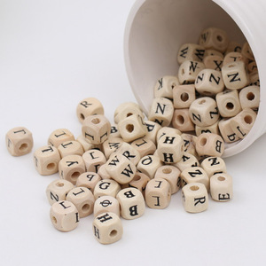 Coffre-fort En <span class=keywords><strong>Bois</strong></span> Naturel BRICOLAGE 10mm Alphabet Noir A-Z Cube <span class=keywords><strong>Bois</strong></span> <span class=keywords><strong>Perles</strong></span> de Lettre - Product Image 2