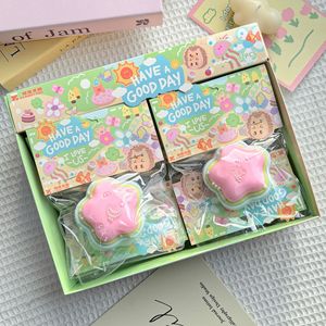 Jouet anti-stress super doux et moelleux en forme de patte de chat étoilée, à rebond lent, pour soulager le stress - Product Image 4
