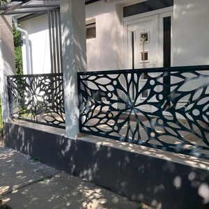 Panneaux de clôture décoratifs en acier découpés au laser avec gravure, résistants à la corrosion, design moderne pour l'intimité extérieure, taille personnalisable - Product Image 2