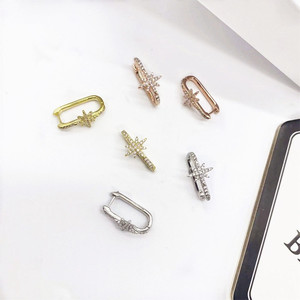 Pendientes Huggie con Incrustaciones de Circonio, Joyería para Uso Diario, Estilos en Oro, Plata y Oro Rosa - Product Image 2
