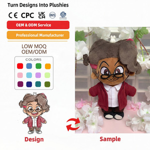Peluche Personalizzato OEM/ODM: Simpatico Elefante Rosa con Zampe a Cuore per Esposizioni in Negozi di Maternità e Articoli per Neonati - Giocattolo in Vinile Personalizzato - Product Image 3