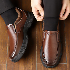 Mocassins en cuir pour homme, hiver, doublure en fausse fourrure, semelle en caoutchouc antidérapante, bout rond, chaussures décontractées pour affaires - Product Image 4