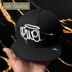 Nouvelle ère originale - Nouvelles casquettes pour hommes avec 6 panneaux et visières courbées. Photos de la nouvelle ère originale. Chapeaux de chauffeur de camion. - Product Image 1