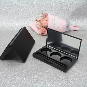 Paleta de sombras de ojos de 3 compartimentos con espejo negro mate de 91.6mm x 51.0mm para aplicación de maquillaje - Product Image 3