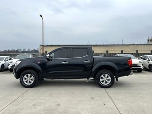 Auto Usata a Benzina <span class=keywords><strong>Nissan</strong></span> 2017 Navara 2.5L 4WD Edizione Lusso Automatica in Buone Condizioni PICKUP di Alta Qualità Disponibile - Product Image 4