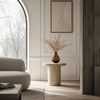 Table basse moderne de luxe en travertin naturel, design cylindrique à bord brut, personnalisable pour hôtel et salon