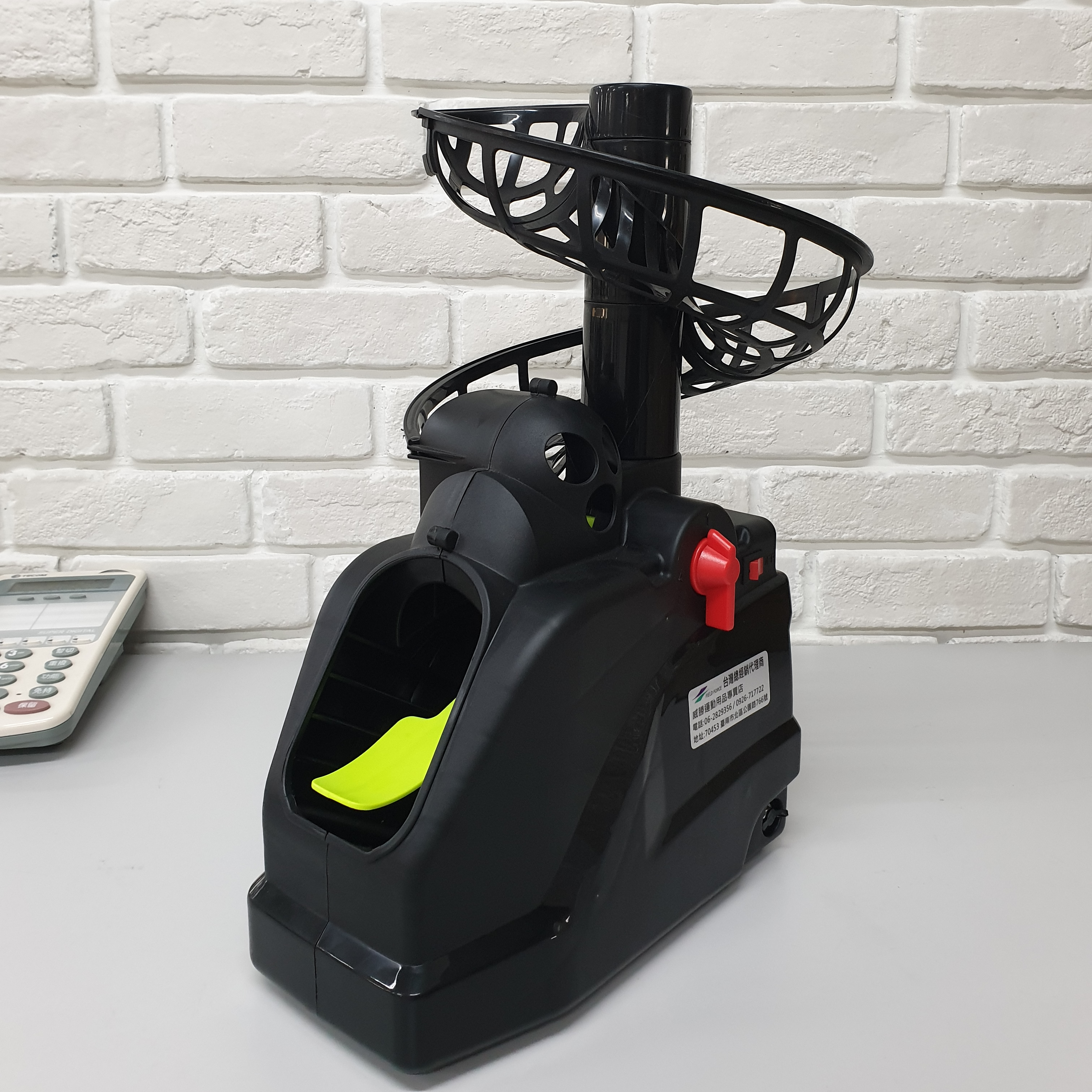 Hot Sale Attractive Tennis Shooting Adjustable Baseball Pitcher Tennis Training Machine