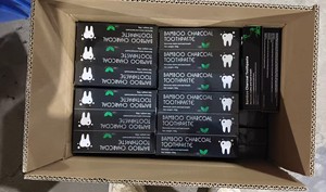 Dentifrice au <span class=keywords><strong>charbon</strong></span> de bambou extra fort Blanchiment avancé pour la revitalisation Formule à double <span class=keywords><strong>action</strong></span> Blanchiment des dents - Product Image 6