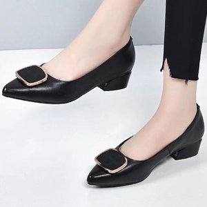 Nuovi arrivi pump pelle a punta <span class=keywords><strong>scarpe</strong></span> <span class=keywords><strong>da</strong></span> ufficio <span class=keywords><strong>da</strong></span> ufficio tacchi alti comodi <span class=keywords><strong>scarpe</strong></span> <span class=keywords><strong>da</strong></span> donna per festa nuziale - Product Image 2