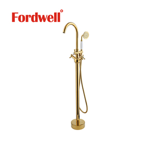 Rubinetti <span class=keywords><strong>da</strong></span> <span class=keywords><strong>bagno</strong></span> Free-standing rubinetti <span class=keywords><strong>da</strong></span> <span class=keywords><strong>bagno</strong></span> rubinetti <span class=keywords><strong>da</strong></span> doccia dorati in ottone <span class=keywords><strong>da</strong></span> pavimento miscelatori <span class=keywords><strong>da</strong></span> <span class=keywords><strong>bagno</strong></span> Design di lusso <span class=keywords><strong>per</strong></span> Hotel - Product Image 3