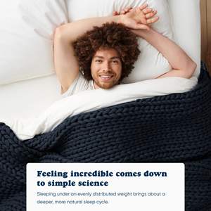 بطانية فاخرة سوداء ثقيلة الوزن فائقة النعومة منقوشة للنوم وتخفيف القلق - Product Image 3