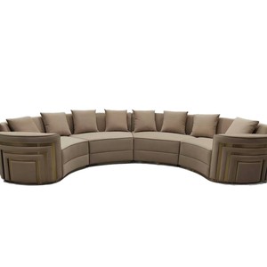 Set di Divani in Velluto Personalizzabile con Struttura in Legno Massello, Stile Moderno Classico di Lusso Postmoderno, Arredamento di Alta Gamma per Soggiorno di Villa - Product Image 4