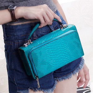 Gran oferta de cuero para mujer, cadenas con solapa, bolso cruzado, patrón de piel de serpiente, bolso de mano para mujer - Product Image 4