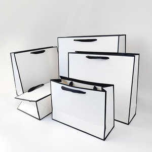 Sac en papier <span class=keywords><strong>Victoria</strong></span> <span class=keywords><strong>secret</strong></span> avec poignée en ruban sac en papier recyclable pour bijoux sacs en papier brun recyclé - Product Image 1