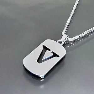 Collana con Ciondolo Iniziale dell'Alfabeto Unisex, Charm con Lettera, Gioiello di Moda Quotidiana - Product Image 4