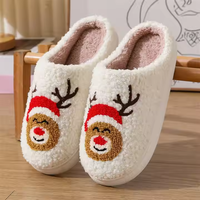 Nouvelles pantoufles d'intérieur 2024, confortables et moelleuses, motif sapin de Noël, en coton chaud, pantoufles d'hiver, vente en gros de Noël