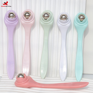 แท่งนวดทาครีมรอบดวงตา แท่งนวดหน้า ลดบวมใต้ตา GZ RTS สั่งซื้อแบบคละจำนวนมาก - Product Image 1