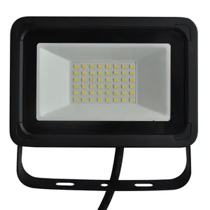 Banqcn almacén LED reflector Luz de inundación COB LED IP65 impermeable reflector de alto brillo con buen precio