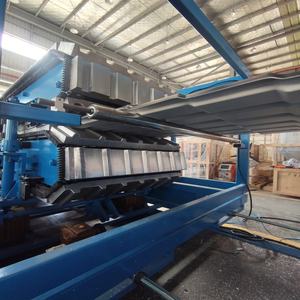 Machine d'extrusion de tuile de résine plastique Machine de tuile de toit en plastique recyclé - Product Image 3