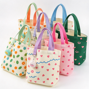 Bolsa de Mano de Lona Negra Moderna para Mujer, con Asas, Personalizada, Ecológica, con Impresión Serigrafiada - Product Image 4