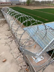 Precios de alambre de púas galvanizado en caliente en el <span class=keywords><strong>mercado</strong></span> de Sudáfrica alambre de púas barato - Product Image 2