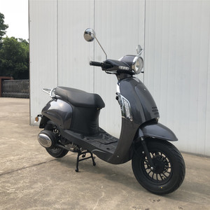 Scooter à essence <span class=keywords><strong>50cc</strong></span> de style nouveau, vente chaude, <span class=keywords><strong>moto</strong></span> de <span class=keywords><strong>petite</strong></span> et moyenne <span class=keywords><strong>taille</strong></span> - Product Image 5