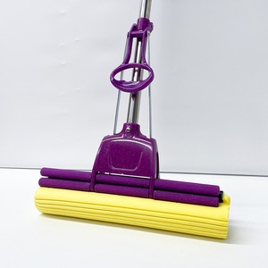 Mopa de Esponja Tipo Rodillo para el Hogar, con Extracción de Agua sin Necesidad de Lavar a Mano, Mopa de Algodón que Absorbe Agua, Ideal para Personas que Buscan Comodidad - Product Image 1