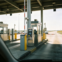Sistema de Coleta de Pedágios em Rodovias: Leitor ANPR RFID, Cancela de Pedágio, Quiosque de Pagamento, Hardware e Software Personalizados para Estação de Pedágio