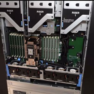 Venta al por Mayor de Servidor en Rack R7615 2U con Procesador AMD EPYC 9354, 16*2.5+4*NVME DDR5, 2*32GB, 480GB SSD, 2*1400W en Stock - Product Image 5