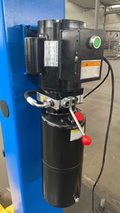 Elevador Hidráulico de Dos Postes para Autos (4 Toneladas) - Product Image 4