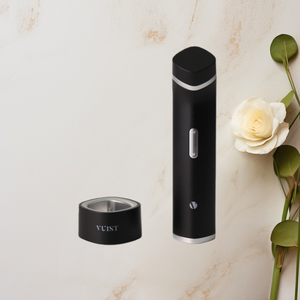 Dispositivo de Belleza 3 en 1 Vuist Derma Pro Versión Coreana para Cuidado Facial en Casa, Solución de Cuidado de la Piel Diaria de 12 Minutos - Product Image 1