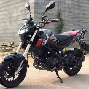 Motocyclette <span class=keywords><strong>Benelli</strong></span> <span class=keywords><strong>125</strong></span> d'occasion en état quasi neuf, compacte mais puissante, à vendre - Product Image 1