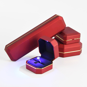 Boîte à bijoux avec anneau LED, emballage personnalisé avec logo, boîte <span class=keywords><strong>d</strong></span>'emballage pour bijoux, emballage pour bijoux pour petites entreprises avec logo, luxe - Product Image 5