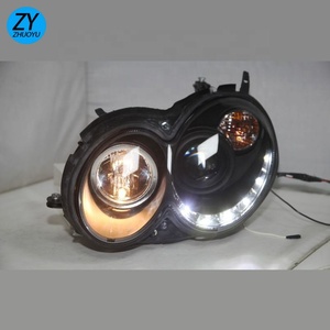 Pour Mercedes-Benz CLK200 230 280 320 <span class=keywords><strong>350</strong></span> <span class=keywords><strong>W209</strong></span> Phare LED sans Angel Eyes 2004-2009 Boîtier Noir - Product Image 4